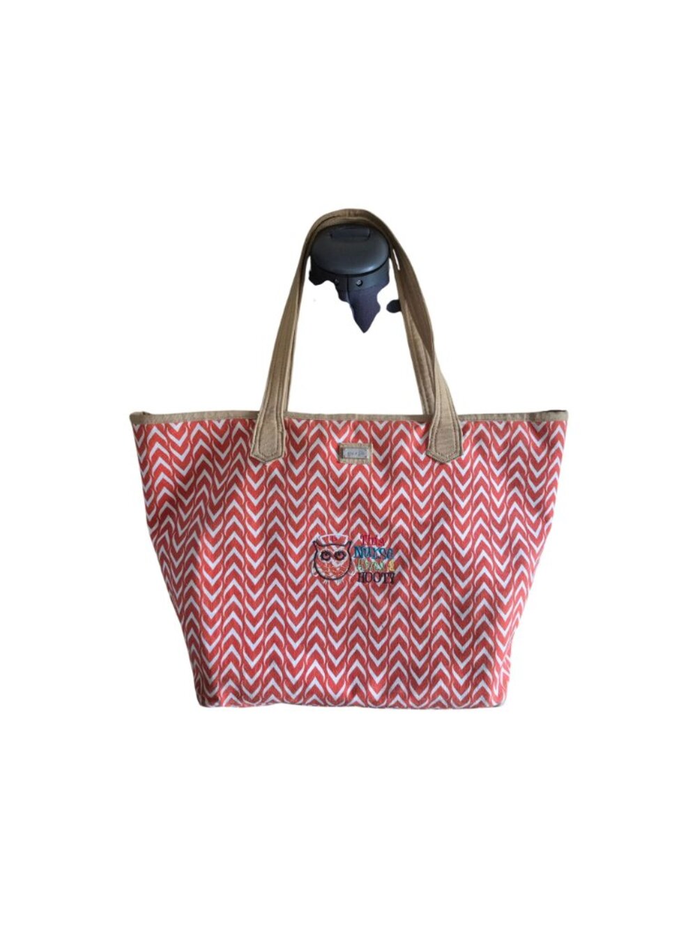 Amo & Lulu Red Chevron Nurse Tote "This Nurse Gives A Hoot" Embroidery Zippered - Picture 2 of 11